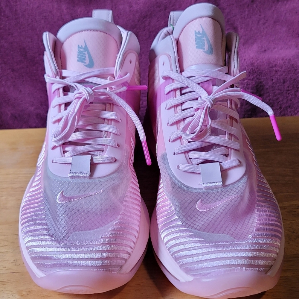 NIKE JOHN ELLIOTT X LEBRON ICON